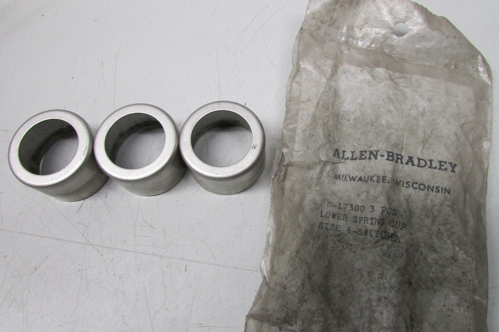 Allen Bradley B-17380 Lower Spring Cup Size 4 Pack Of 3!
