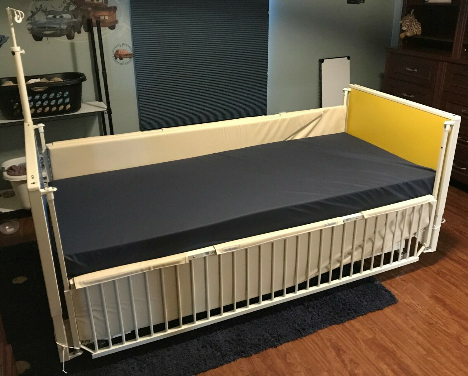 Special Needs Youth Bed - Electric - Long, For Patients With Limited Mobility