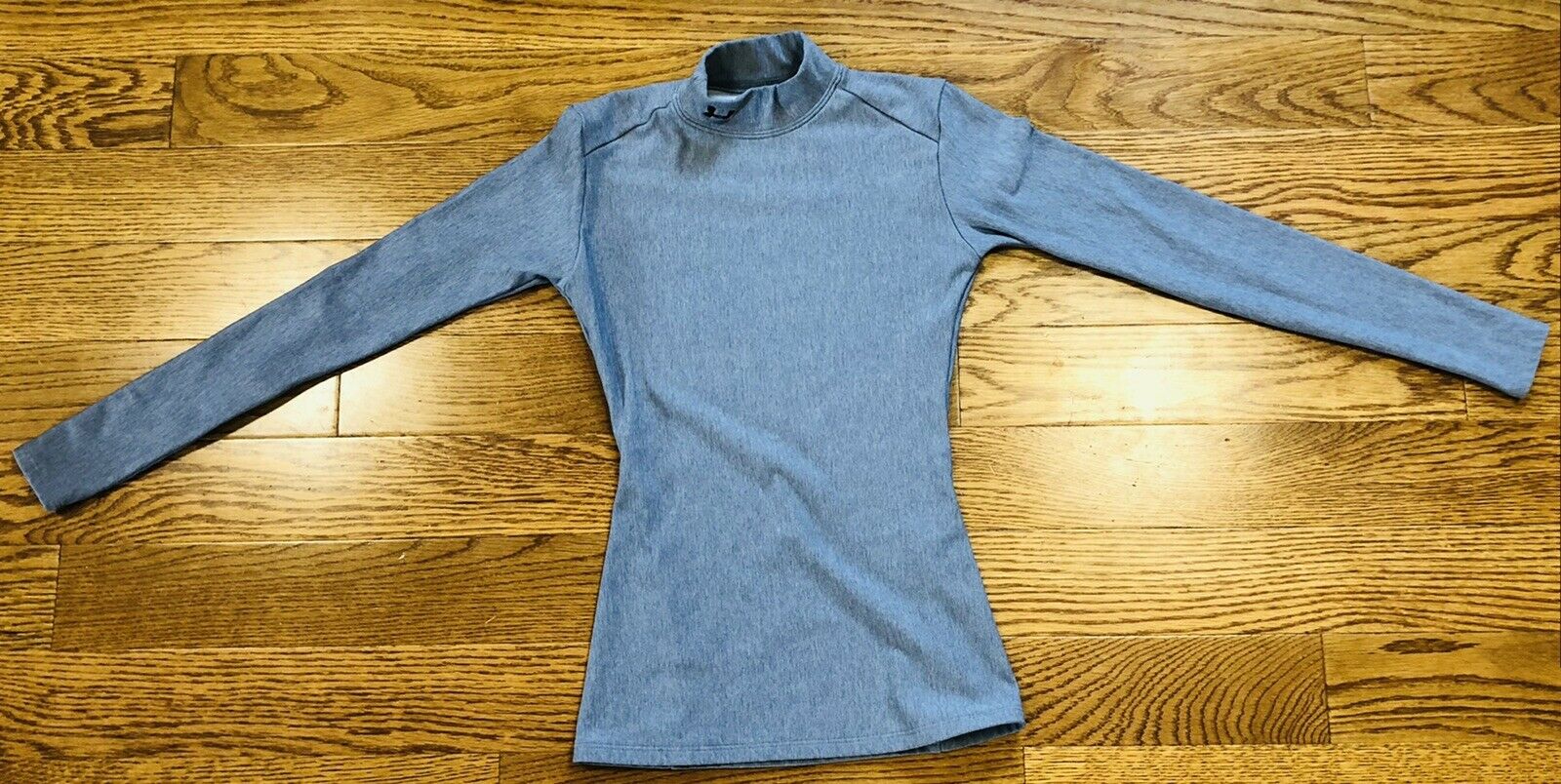 Under Armour Sport Youth Long Sleeves Rn 96510 Size Small - Grey - Fitted