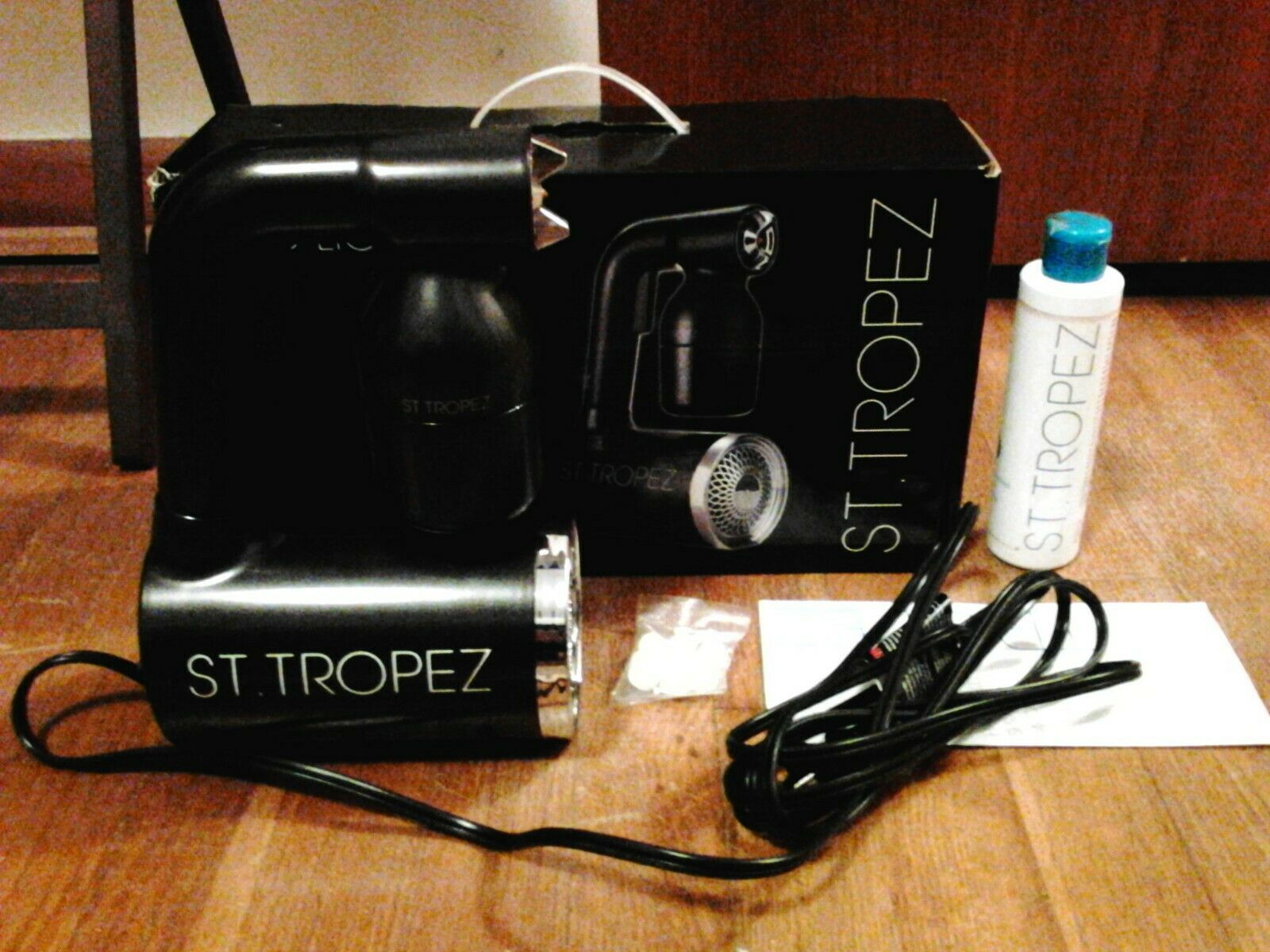 St. Tropez Pro Light All-in-one Professional Hand Held Spray Tan Machine, Used