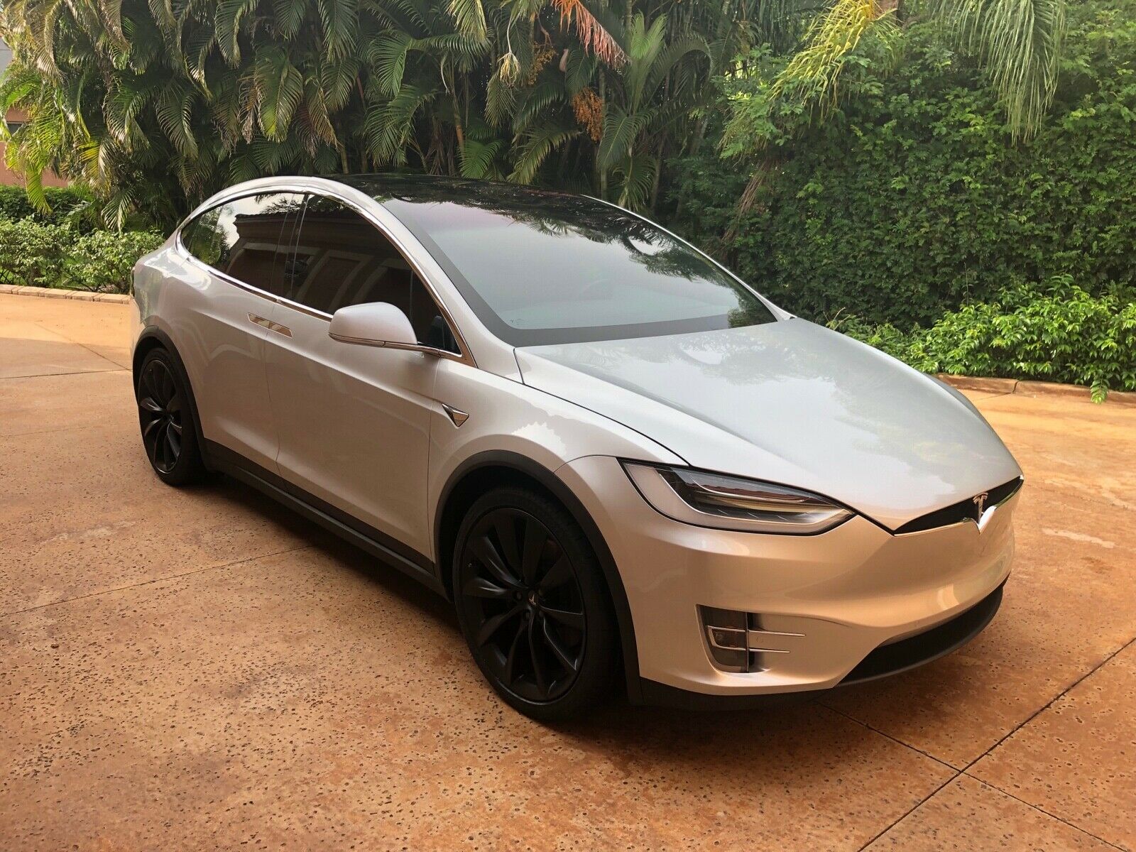 2017 Tesla Model X 100d 2017 Tesla Model X Suv Grey Awd Automatic 100d