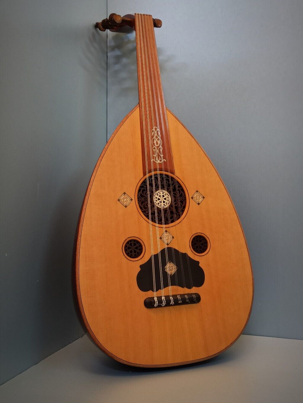 Professional Arabic Oud Instrument Made By Zeryab Nahat Style Oud