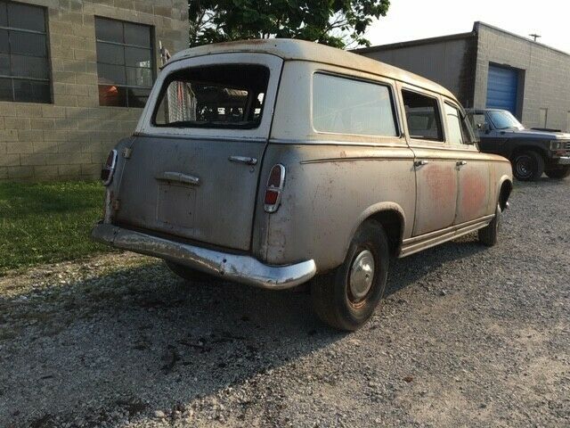 1959 Peugeot 403  403l Familiale Estate Wagon. Original And Complete. Has Been Sitting Many Years